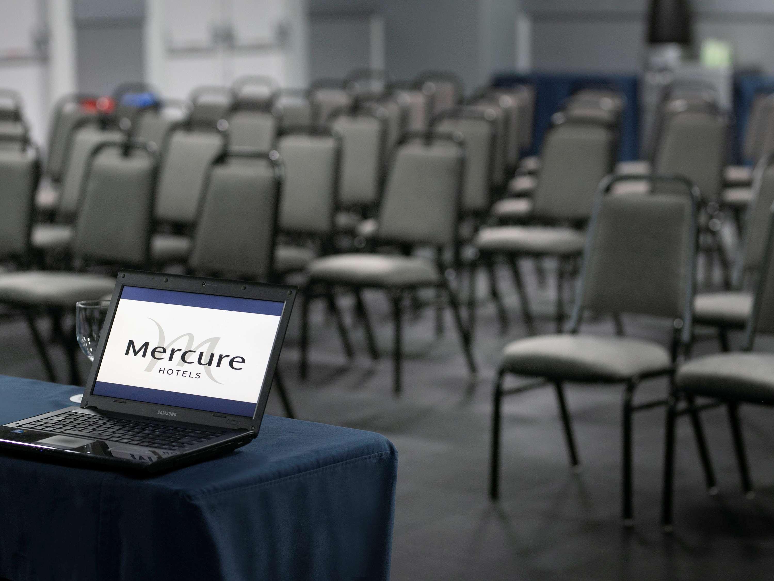 Mercure Brasilia Lider 4*